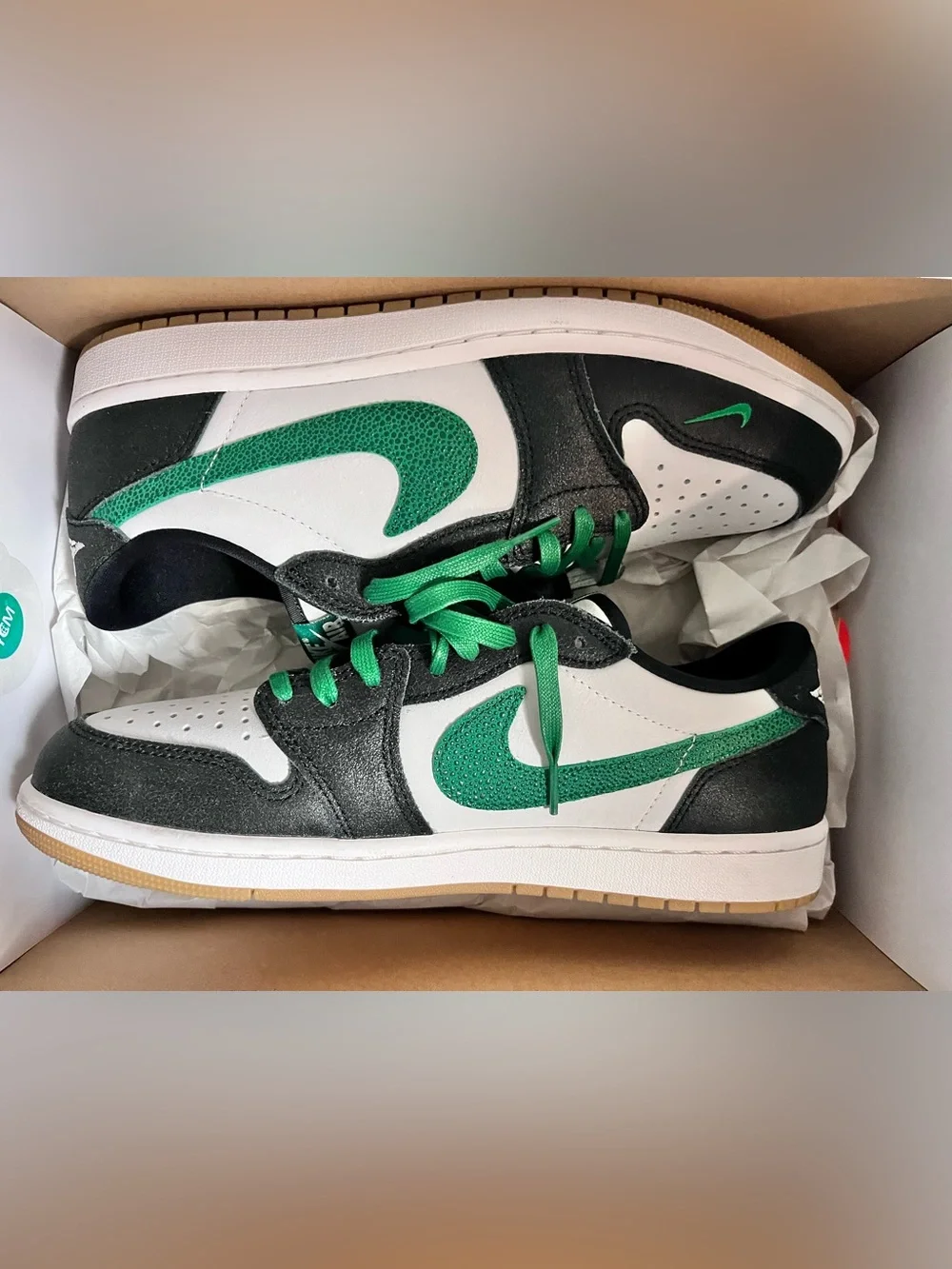 Jordan Air Jordan 1 Retro Low OG Phantom/Pine Green-Black Nib NWT size 11 mens